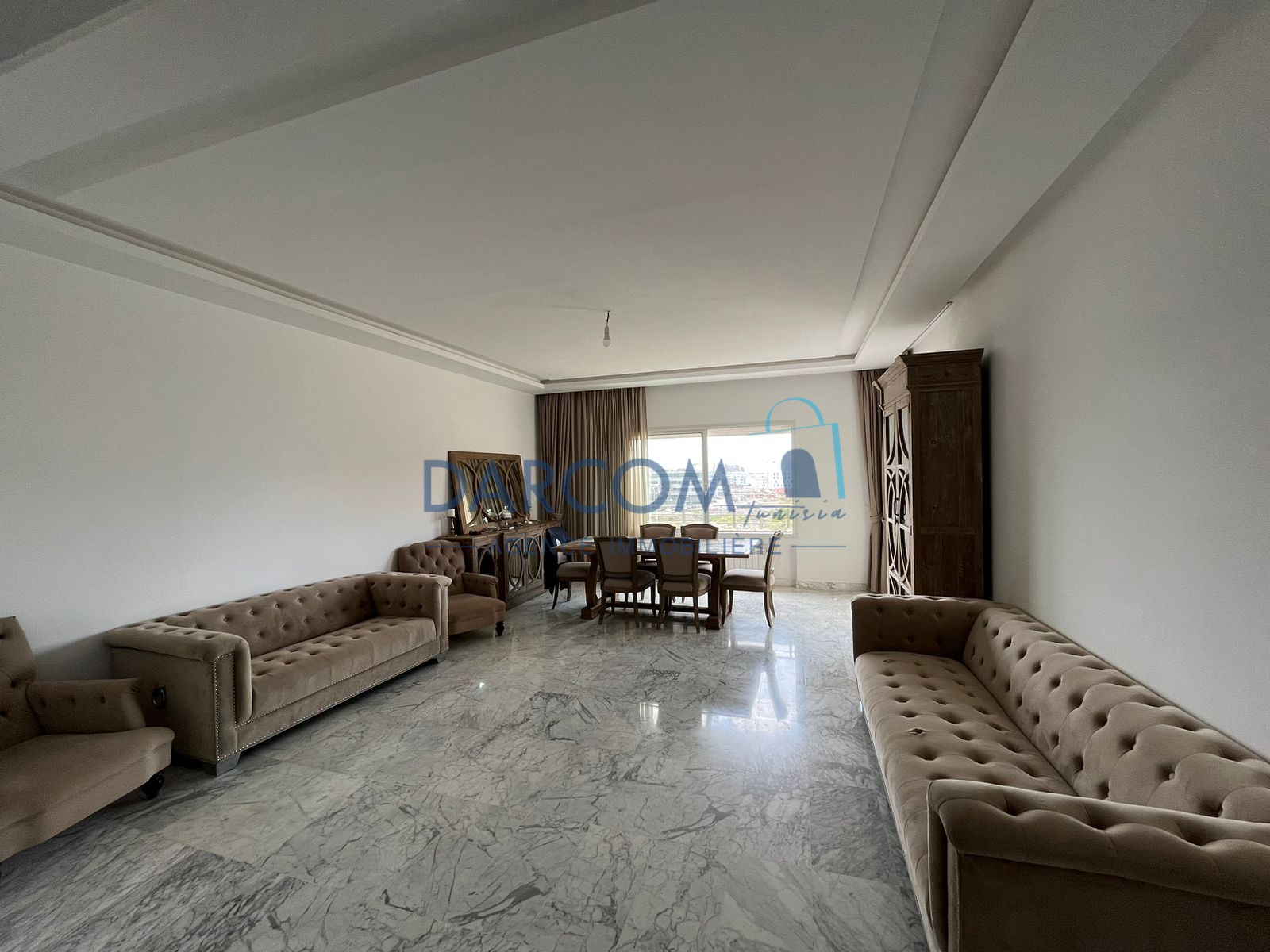 s+4 de 231 m² petite résidence aux Jardins de Carthage