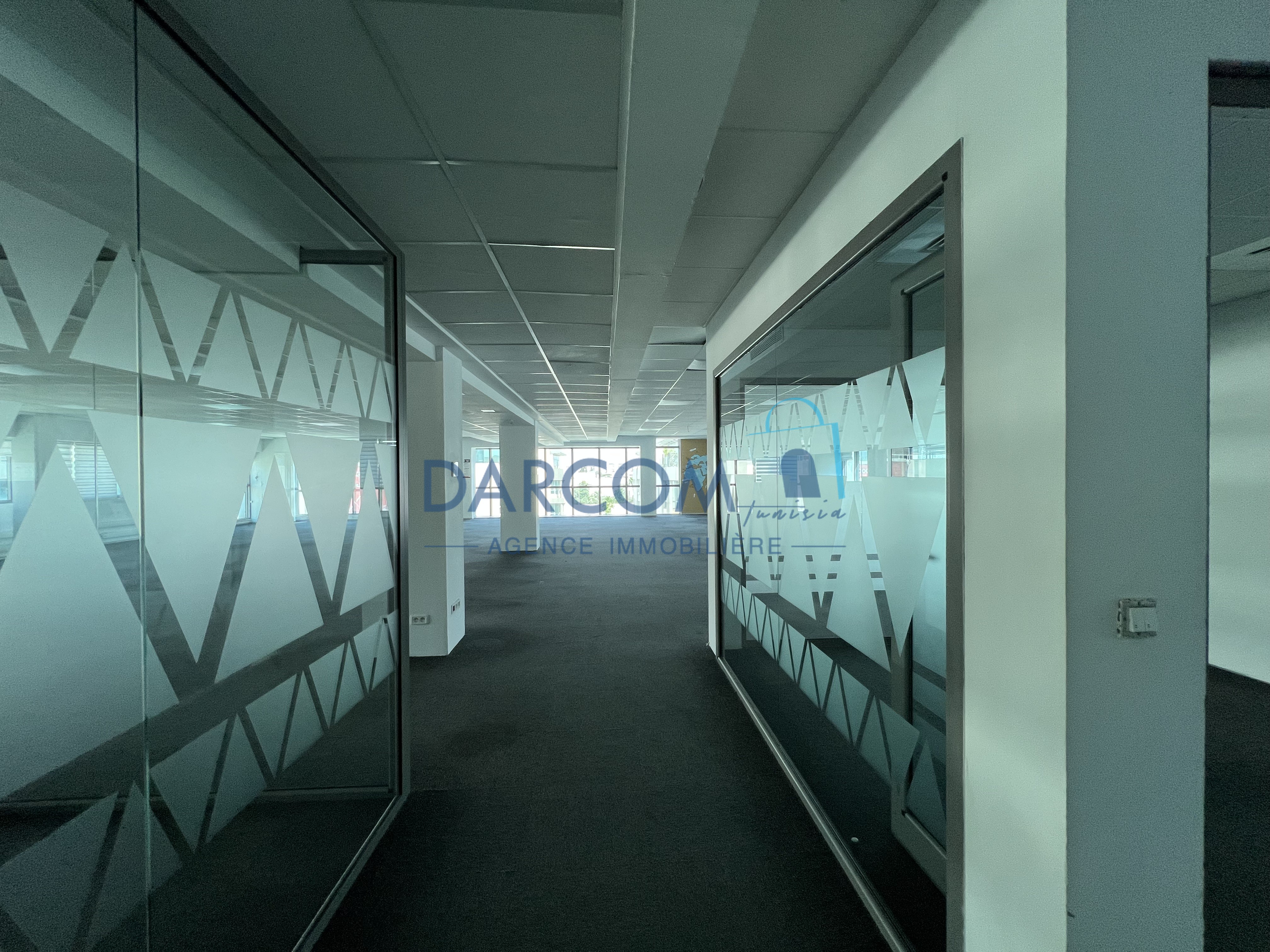 espace de bureaux de 810 m² au Lac 2