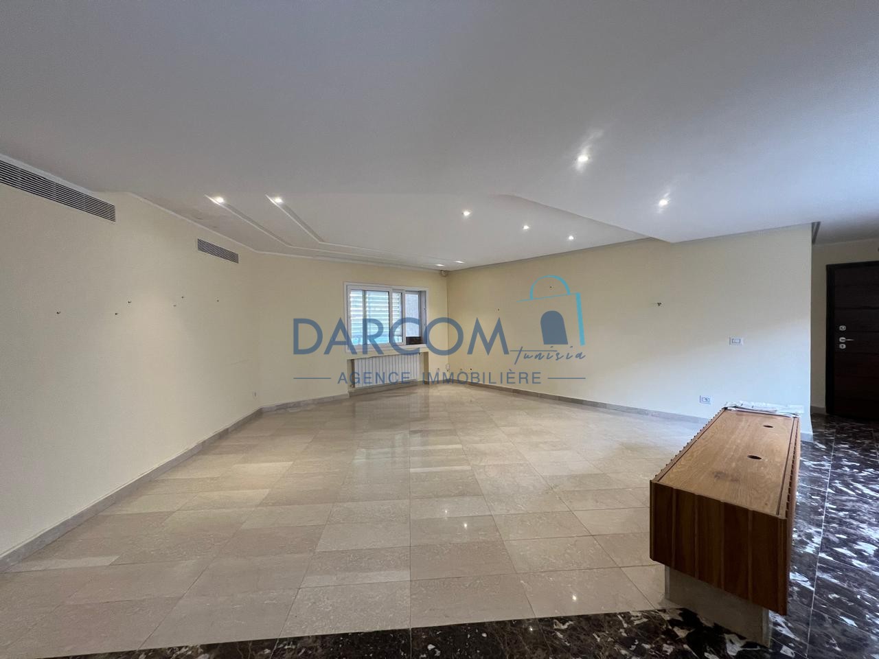s+4 de 280 m² aux Jardins de Carthage