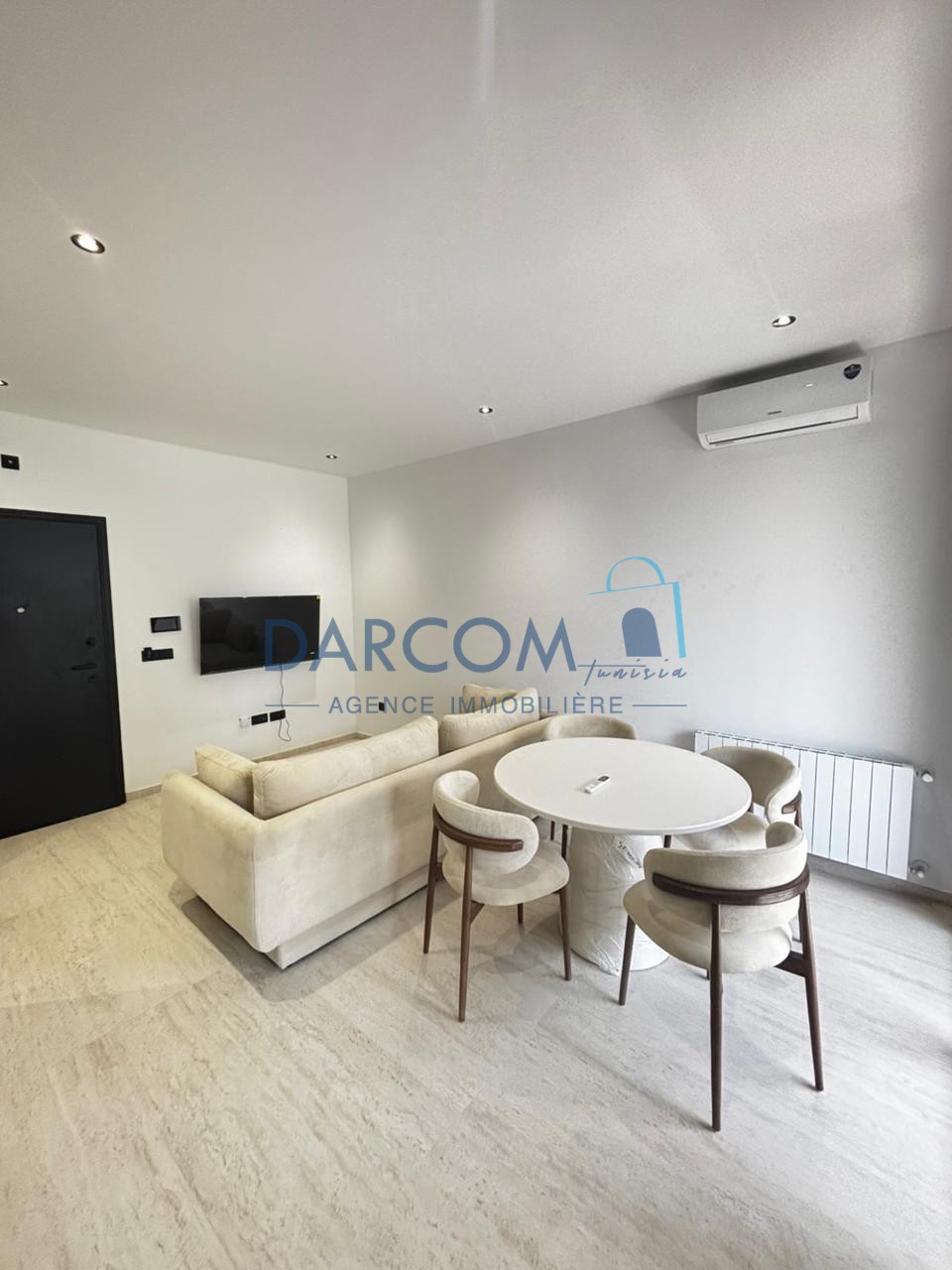 à vendre s+1 à Chotrana 1 - La Soukra